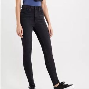 Levi’s Mile High Super Skinny Jeans